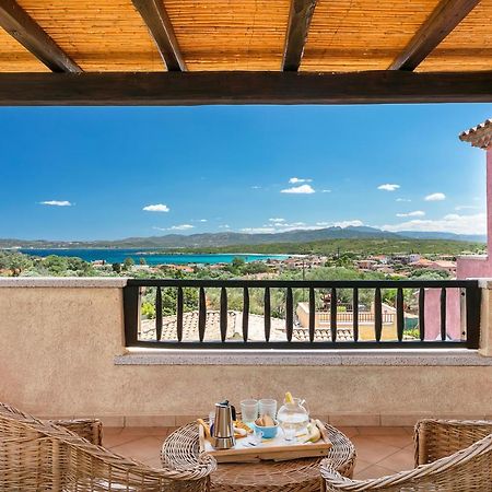 Homey Experience - Terrace Sea View Apartment Ольбия Экстерьер фото